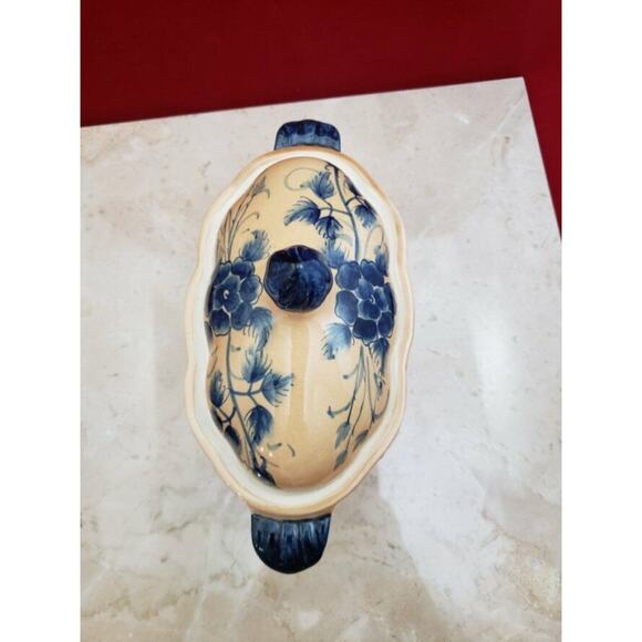 Katherine's Collection Handpainted In Thailand Blue Flower Candy Dish with Lid - Picture 3 of 7